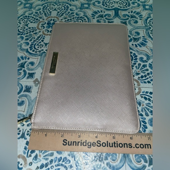 Kate Loxton London Bridesmaid Clutch Light Gold - Picture 7 of 7